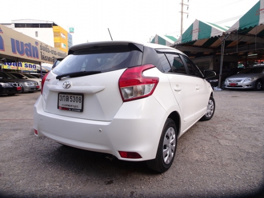 TOYOTA YARIS 1.2AT ปี 2014