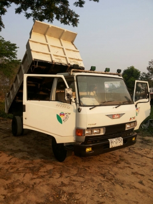 หกล้อ ฮีโน่ KM777ดั้ม5คิว สภาพดีพร้อมใช้งาน ทะเบียนพร้อมโอน