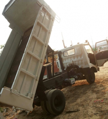 หกล้อ ฮีโน่ KM777ดั้ม5คิว สภาพดีพร้อมใช้งาน ทะเบียนพร้อมโอน