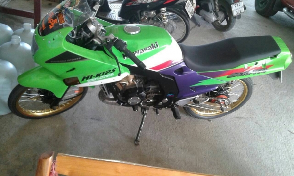 รถมอเตอร์ไซค์ Kawasaki Serpico 150ss (เซอร์ปิโก้)