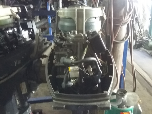 ขายเครื่อง  tohatsu 9.9 hp