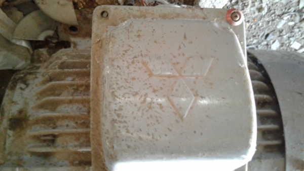 ขายมอเตอร์ มิตซูบิชิ ขนาด20 และ10แรง 3เฟลส สภาดีมาก