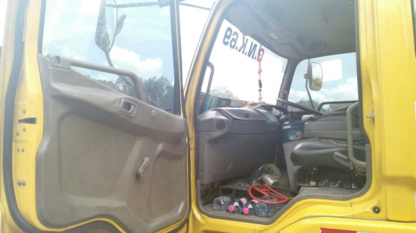 ขายด่วนไอ้หลงEURO2 ปี52เพลาเดียว260แรงสิบสปีดยาว7.20เมตรมีลิฟหลังสภาพพร้อมใช้สุดๆจัดแนนท์ได้โทร0843923995 ขายด่วนไอ้หลงEURO2 ปี52เพลาเดียว260แรงสิบสปีดยาว7.20เมตรมีลิฟหลังสภาพพร้อมใช้สุดๆจัดแนนท์ได้โทร0843923995