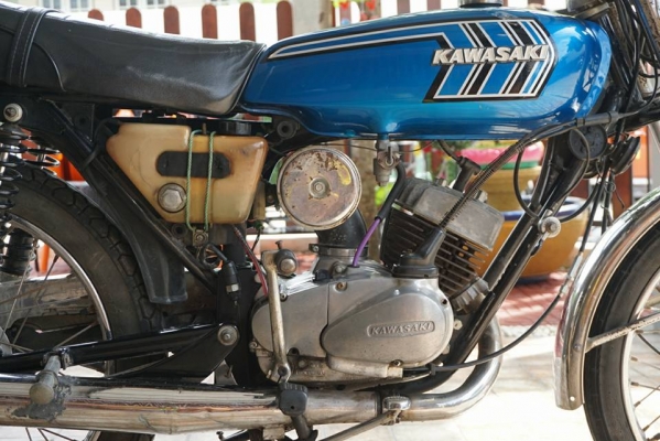 วุฒิ นนบุรี ขาย KAWASAKI G7 เครื่องดีพร้อมใช้ทะเบียนพร้อมโอน วุฒิ นนบุรี ขาย KAWASAKI G7 เครื่องดีพร้อมใช้ทะเบียนพร้อมโอน