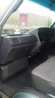 รถตู้หลังคาสูง