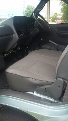 รถตู้หลังคาสูง