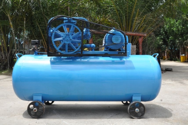 ขายปั้มลม 3สูบ(500ลิตรใหญ่) 10HPสภาพสวยเดิม ของใหม่เปิดตู้ติดมา1ตัว 38,500บาท เท่านั้น!!