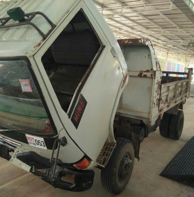 หกล้อ ฮีโน่ FB112WO4D117ดั้มสามมิต5คิว สภาพดีคู่เดิมสวยสีเดิมพร้อมใช้ รถห้างแท้ ทะเบียนพร้อมโอน