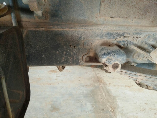 หกล้อ ฮีโน่ FB112WO4D117ดั้มสามมิต5คิว สภาพดีคู่เดิมสวยสีเดิมพร้อมใช้ รถห้างแท้ ทะเบียนพร้อมโอน