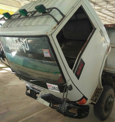 หกล้อ ฮีโน่ FB112WO4D117ดั้มสามมิต5คิว สภาพดีคู่เดิมสวยสีเดิมพร้อมใช้ รถห้างแท้ ทะเบียนพร้อมโอน