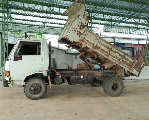 หกล้อ ฮีโน่ FB112WO4D117ดั้มสามมิต5คิว สภาพดีคู่เดิมสวยสีเดิมพร้อมใช้ รถห้างแท้ ทะเบียนพร้อมโอน