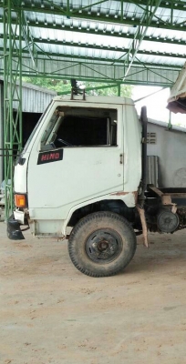 หกล้อ ฮีโน่ FB112WO4D117ดั้มสามมิต5คิว สภาพดีคู่เดิมสวยสีเดิมพร้อมใช้ รถห้างแท้ ทะเบียนพร้อมโอน