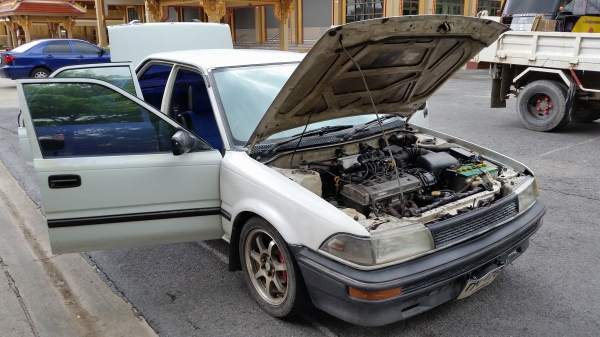 Toyota corolla ee90 โดเรม่อน เครื่องหัวฉีด เกียร์ออโต้