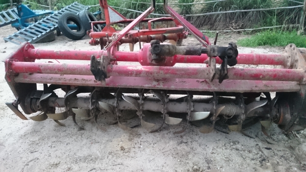 ขายโรตารี่ วิเชียร 190 พร้อมยอย พร้อมใช้งาน ใส่กับรถ45-50 แรง ใบยังใช้ได้ ขายโรตารี่ วิเชียร 190 พร้อมยอย พร้อมใช้งาน ใส่กับรถ45-50 แรง ใบยังใช้ได้