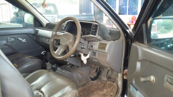 ISUZU TFR RODEO ปี2539 90HP พวงมาลัยเพาเวอร์ ISUZU TFR RODEO ปี2539 90HP พวงมาลัยเพาเวอร์