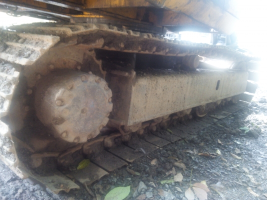 ขายรถแบคโฮคีปไม้ KOMATSU PC120-3 ที่คีปแบบหมุนได้ มีบุ้งกี๋ ราคา 500000