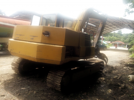 ขายรถแบคโฮคีปไม้ KOMATSU PC120-3 ที่คีปแบบหมุนได้ มีบุ้งกี๋ ราคา 500000