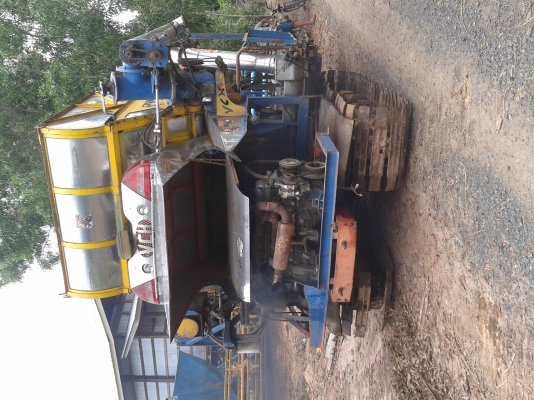 (ขอบคุณเสี่ยใหญใจถึงจากกาฬสินที่มาอุดหนุนครับ)ขายรถเกี่ยวข้าว วิเชียรการช่าง เครื่องนิสสัน FE6 195 แรง ปั้มไดกิ้นเบอร์21 ปั้มแฝด ตัวเดิน 8 แต่เปลี่ยนลูกปืนเป็นของตัวเดิน 10 อุ้ม 1.5 ตัน