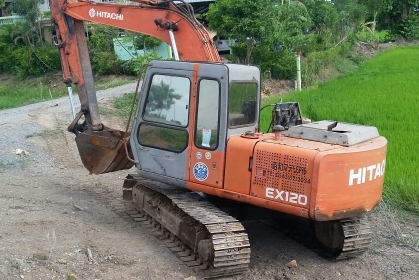 ขาย!! >>> Hitachi Ex100 รุ่น 1 <<<สภาพพร้อมใช้งาน ราคา 580,000 บาท