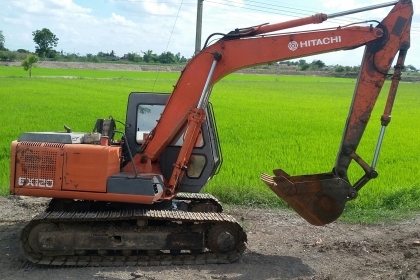 ขาย!! >>> Hitachi Ex100 รุ่น 1 <<<สภาพพร้อมใช้งาน ราคา 580,000 บาท ขาย!! >>> Hitachi Ex100 รุ่น 1 <<<สภาพพร้อมใช้งาน ราคา 580,000 บาท