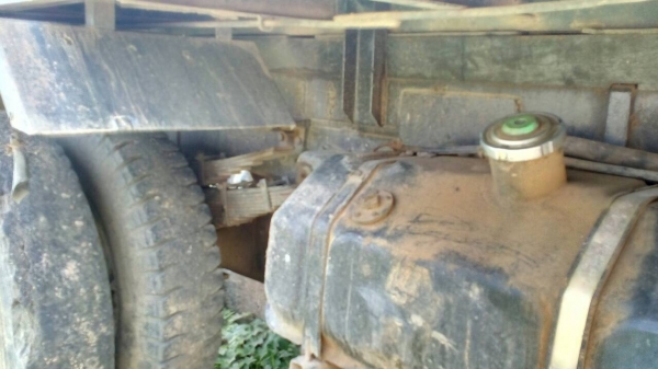 รถฮีโน่ 6 ล้อดั้ม ( หัวยาว ) 168 แรงม้า.    สนใจติดต่อ  081 - 6079515