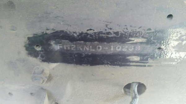 ขายคะ รถน้ำมัน 10 ล้อ 2 เพลา HINO 220 แรง ปี 42 โหลดล่าง 18000 ลิตร ราคา 950,000 บาท ( สมุทรปราการ) สนใจ((เน้น))โทร 0984521458