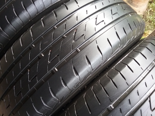 ยางBRIDGESTONE รุ่น Ecopia EP200 195 65R15 ปี2015 สภาพสวยมากๆ ดอกเยอะมากๆไม่มีปะคุ้มสุดๆไม่แพง