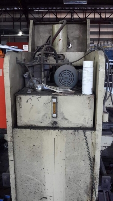 ขายครับขายเครื่องพับไต้หวัน มีดพับยาวประมาณ 1.5 m. แรงอัด 35 ตัน พับได้หนาประมาณ 4 mm.(มั่ง) ชัวร์ๆ ดูตามเพส เครื่องสวยๆ พร้อมใช้ 155000 บาท ยันเวลา 2 อาทิตย์ 0814583376 เอก ปทุม