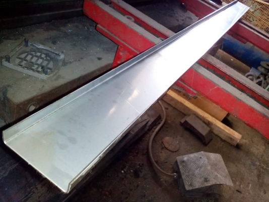 ขายครับขายเครื่องพับไต้หวัน มีดพับยาวประมาณ 1.5 m. แรงอัด 35 ตัน พับได้หนาประมาณ 4 mm.(มั่ง) ชัวร์ๆ ดูตามเพส เครื่องสวยๆ พร้อมใช้ 155000 บาท ยันเวลา 2 อาทิตย์ 0814583376 เอก ปทุม ขายครับขายเครื่องพับไต้หวัน มีดพับยาวประมาณ 1.5 m. แรงอัด 35 ตัน พับได้หนาประมาณ 4 mm.(มั่ง) ชัวร์ๆ ดูตามเพส เครื่องสวยๆ พร้อมใช้ 155000 บาท ยันเวลา 2 อาทิตย์ 0814583376 เอก ปทุม