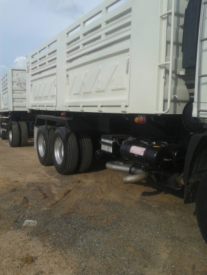 HINO  380 แรง ปี 56  พ่วงสามมิตร แม่-ลูก  รถสวยๆ ราคา  2,980,000  บาท