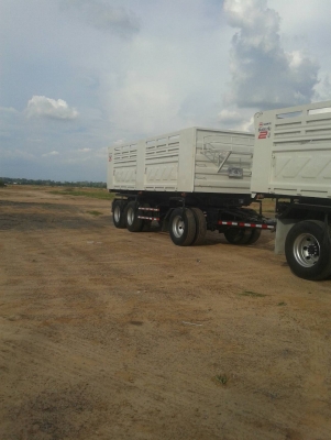 HINO  380 แรง ปี 56  พ่วงสามมิตร แม่-ลูก  รถสวยๆ ราคา  2,980,000  บาท