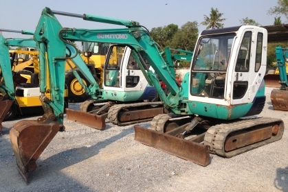 แบคโฮเล็ก  SUMITOMO  SH40JX  เก่าญี่ปุ่นแท้ มีเก๋ง