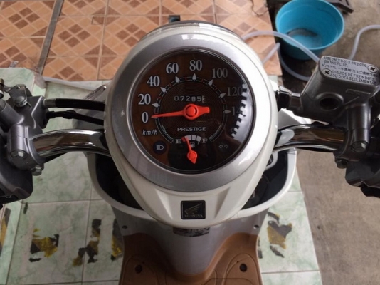 Honda Scoopy i ลาย คลาสสิค รถปี57 รถสวย หัวฉีดประหยัดน้ำมัน Honda Scoopy i ลาย คลาสสิค รถปี57 รถสวย หัวฉีดประหยัดน้ำมัน