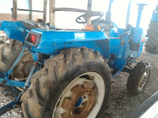 ขายรถไถ KUBOTA L1=235 พวงมาลัยพาวเวอร์ 2เพลา ราคา 60,000 อ.แกลง ระยอง DC Tractor Rayong 0818618678,0899347475 id line=0818618678 id line=0899347475 มีรถขนส่งบริการทั่วไทย https://www.facebook.com/DC-Tractor-Rayong-307154532717928/shop?ref=page_internal&am