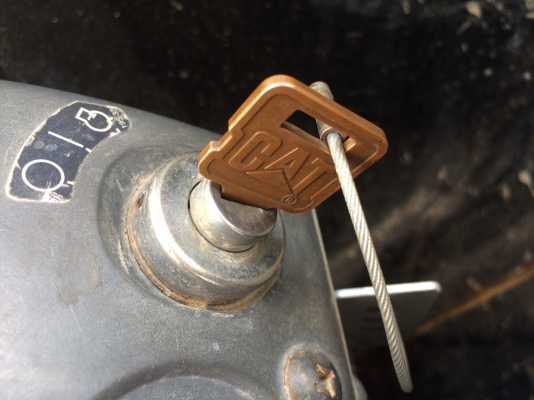 CAT 304CR. เก่าญี่ปุ่น สภาพดีสวยพร้อมใช้งาน โทร.086-303-9797 กู๋อ๋า CAT 304CR. เก่าญี่ปุ่น สภาพดีสวยพร้อมใช้งาน โทร.086-303-9797 กู๋อ๋า