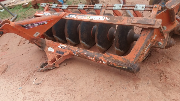 ขายผาล7ใบ24ตราช้าง