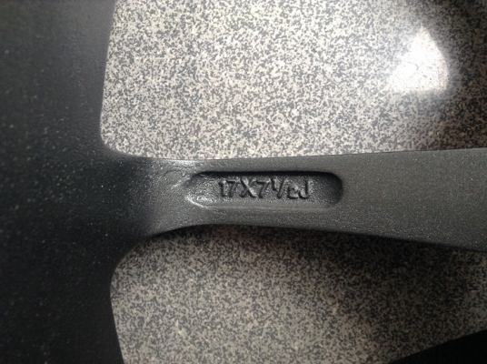 ขายล้อขอบ17 ทำสีไฮเปอร์ใหม่ ขายล้อขอบ17 ทำสีไฮเปอร์ใหม่