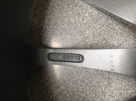 ขายล้อขอบ17 ทำสีไฮเปอร์ใหม่ ขายล้อขอบ17 ทำสีไฮเปอร์ใหม่