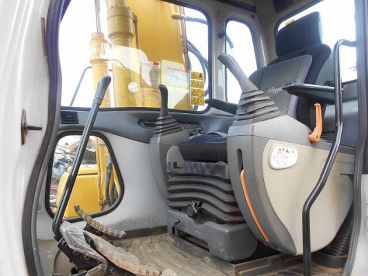 เปิดจองครับ SUMITOMO SH120-3 ปี2010 รถยังอยู่ญี่ปุ่น โทร.090-986-2521 อ๊อบ