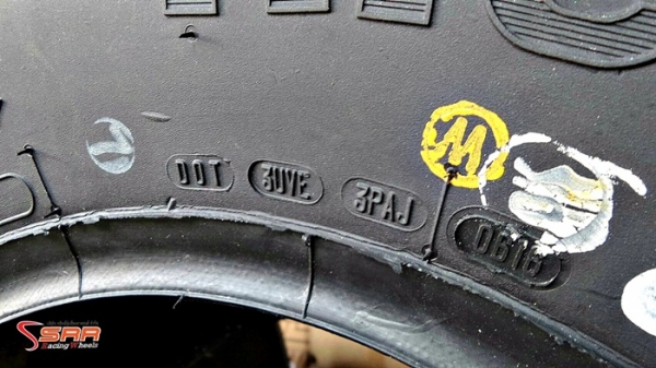 ยาง DRAG MICKEY THOMPSON 275/60R15 ปี16