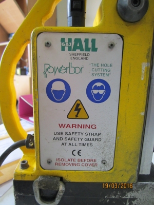 เครื่องเจาะสว่านฐานแม่เหล็ก Jet Broach เครื่องเจาะสว่านฐานแม่เหล็ก Jet Broach