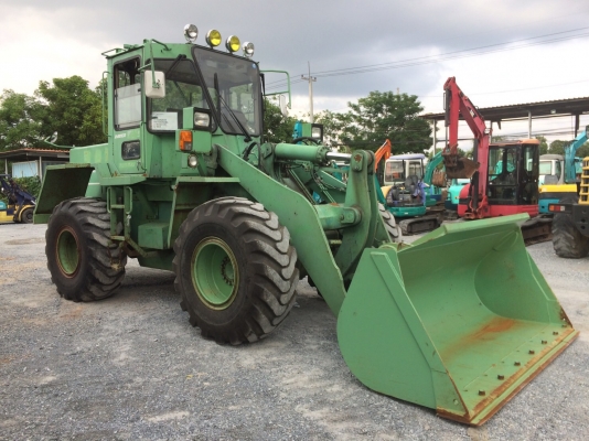 KOMATSU WA300-1 ซีเรียล 30,000 เก่าญี่ปุ่นสภาพสวยมาก โทร.086-303-9797 กู๋อ๋า KOMATSU WA300-1 ซีเรียล 30,000 เก่าญี่ปุ่นสภาพสวยมาก โทร.086-303-9797 กู๋อ๋า