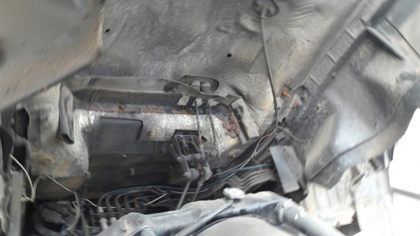 รถบรรทุก 6 ล้อพื้นเรียบ HINO  รุ่น  FF1JMKA  เครื่อง  210 แรงม้า