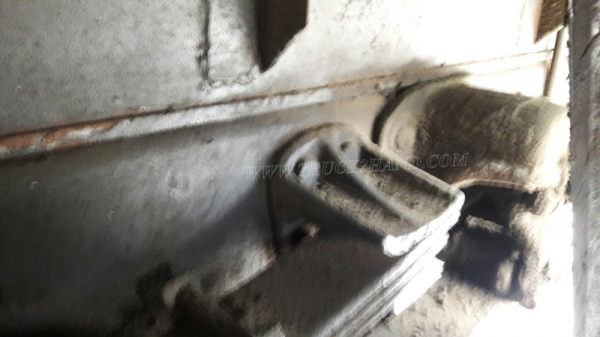 รถบรรทุก 6 ล้อพื้นเรียบ HINO  รุ่น  FF1JMKA  เครื่อง  210 แรงม้า