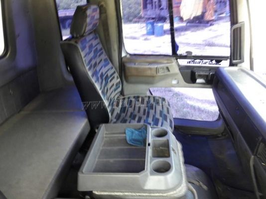 รถบรรทุก 6 ล้อพื้นเรียบ HINO  รุ่น  FF1JMKA  เครื่อง  210 แรงม้า