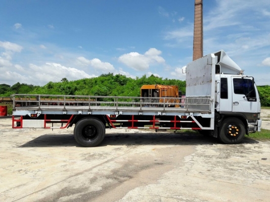 รถบรรทุก 6 ล้อพื้นเรียบ HINO  รุ่น  FF1JMKA  เครื่อง  210 แรงม้า