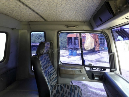 รถบรรทุก 6 ล้อพื้นเรียบ HINO  รุ่น  FF1JMKA  เครื่อง  210 แรงม้า