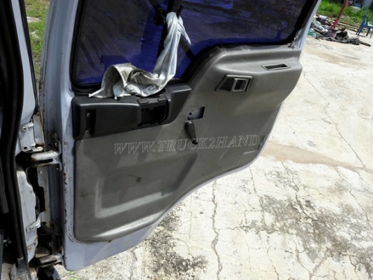 รถบรรทุก 6 ล้อพื้นเรียบ HINO  รุ่น  FF1JMKA  เครื่อง  210 แรงม้า