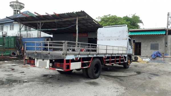 รถบรรทุก 6 ล้อพื้นเรียบ HINO  รุ่น  FF1JMKA  เครื่อง  210 แรงม้า