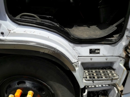 รถบรรทุก 6 ล้อพื้นเรียบ HINO  รุ่น  FF1JMKA  เครื่อง  210 แรงม้า